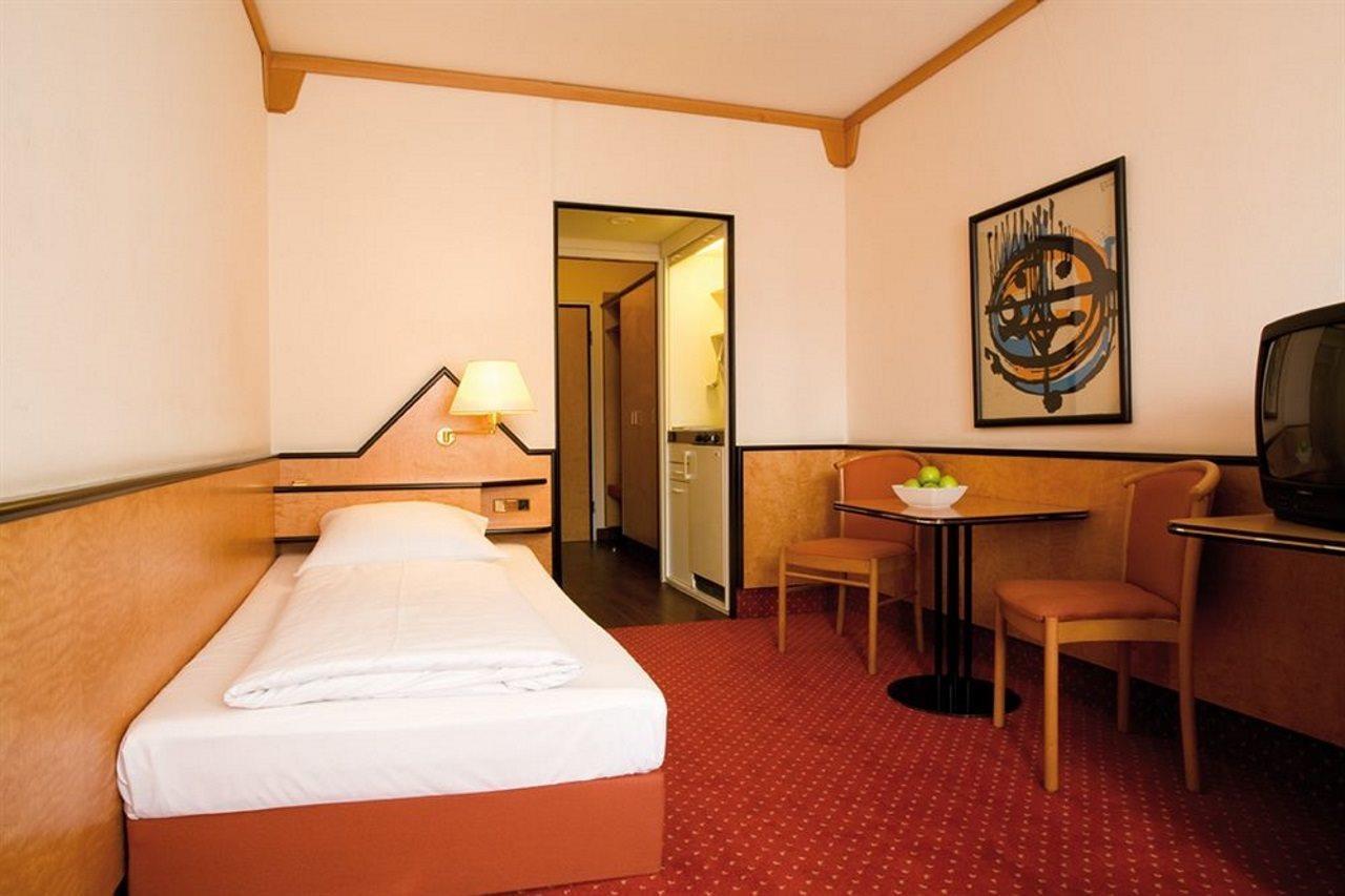 Living Hotel Am Deutschen Museum Münih Oda fotoğraf